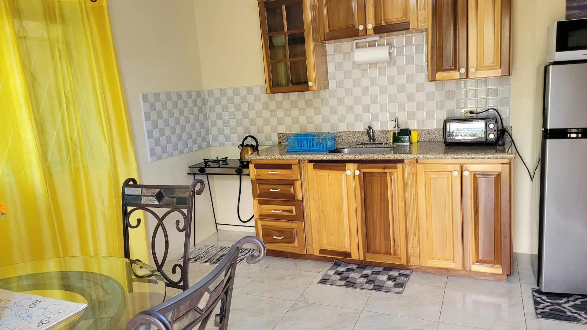 Dw Apartments Mandeville